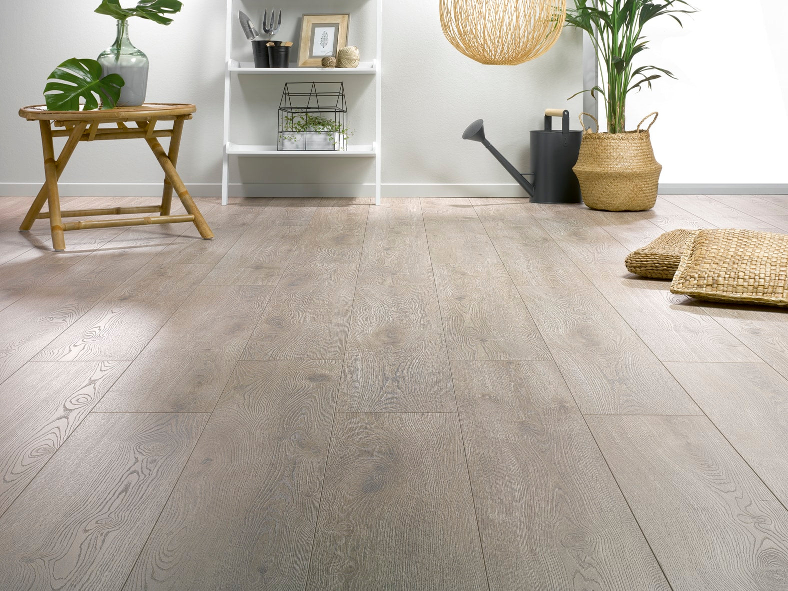FLOORING