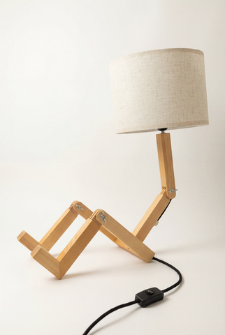 Zittende lezer houten lamp